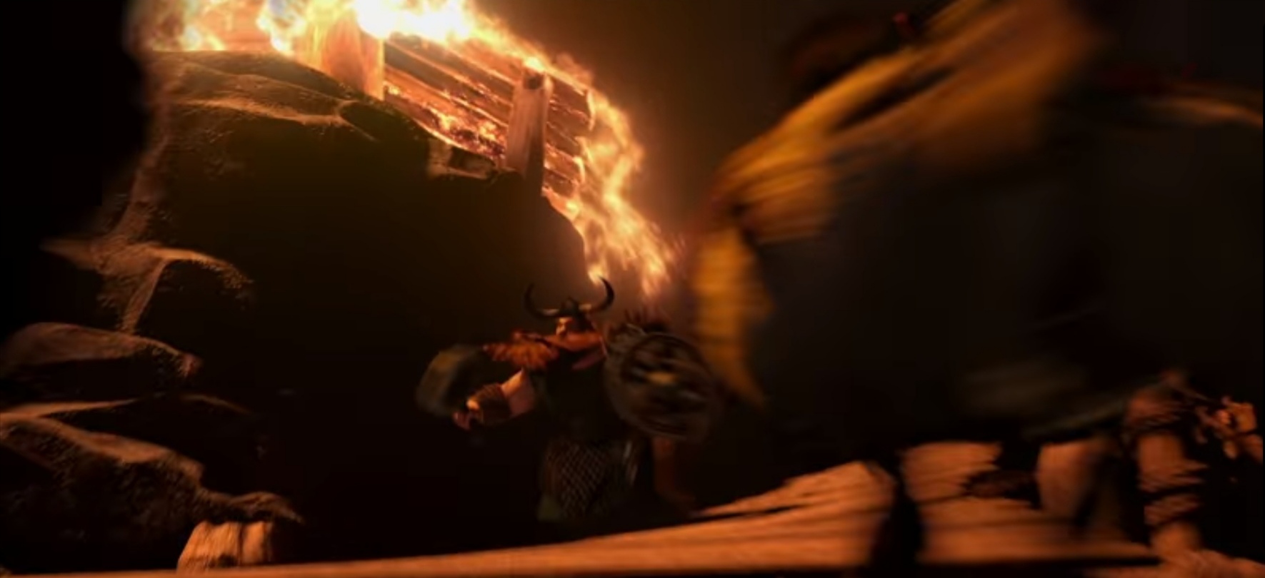 Видите? Деревня старая, зато дома все новенькие.