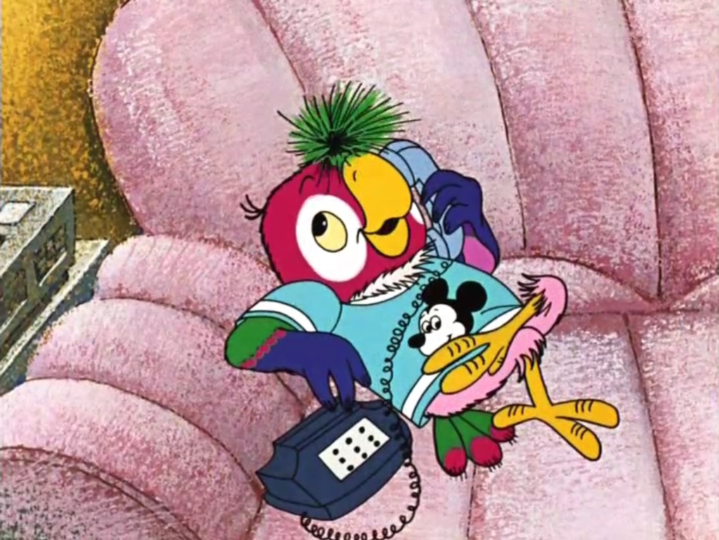 Попугай Кеша Вовка — Алло, алло, это ты Кеша? Ну ответь, Кеша, пожалуйста!
— Да, это я. Хорошо живу, купаюсь в бассейне, пью джюс, оранжад… Да, да — прямо не выходя из бассейна. У меня много друзей, машина, личный шофёр… Извини, старик, тут ко мне Челентано зашёл...