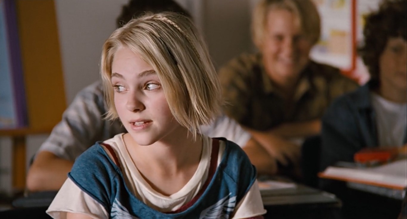 — Мой отец говорит, что телевизор убивает клетки мозга.
— Твой отец ничего не понимает. Мы смотрим телевизор каждый день!
— Оно и видно.