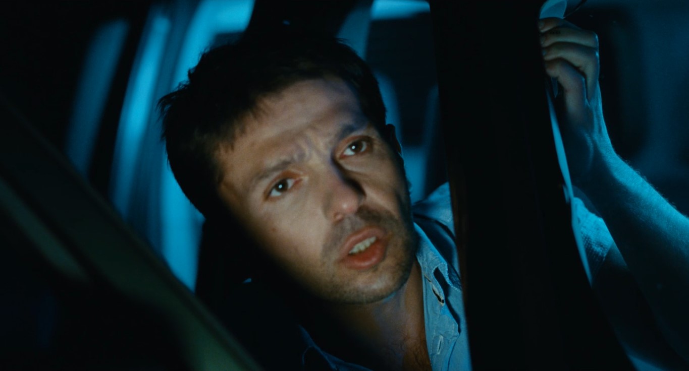 Лёша («Квартет И») Слава («Квартет И») — О! Бельдяжки! Здесь мы и заночуем.
— Я не могу!
— Почему?
— Я женат. Мне нельзя в Бельдяжки...