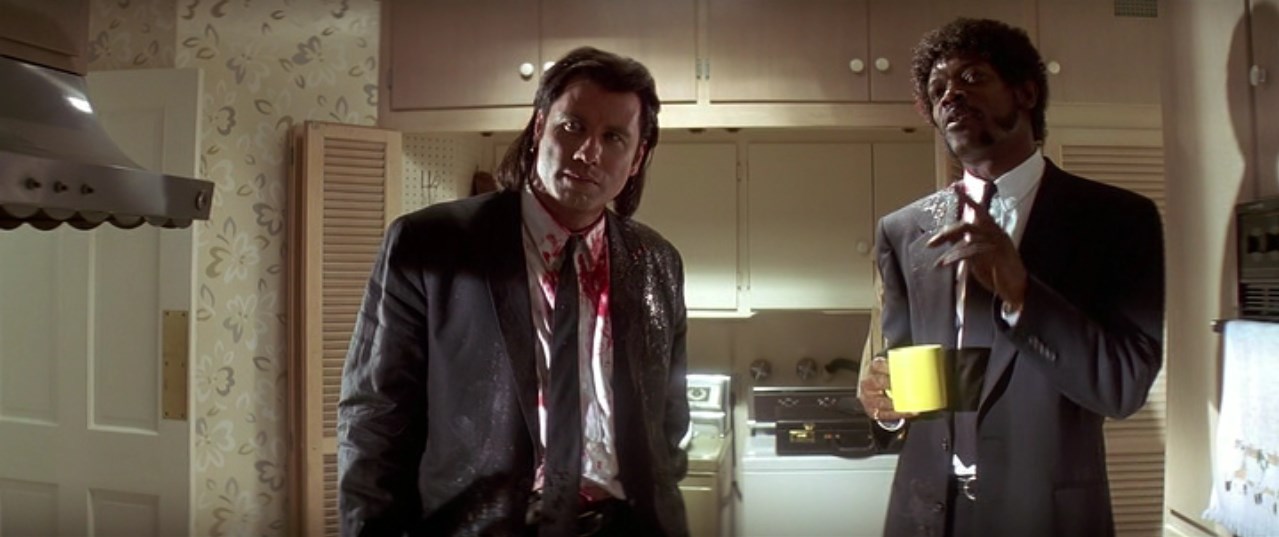 — Нет, позволь задать тебе вопрос: ты видел у меня перед домом вывеску «Склад дохлых ниггеров»?
— Нет. Я не видел.
— А ты знаешь, почему ты не видел эту вывеску?
— Почему?
— Да потому что ее там нет! Потому что складировать дохлых ниггеров — это не мое собачье дело, вот почему!