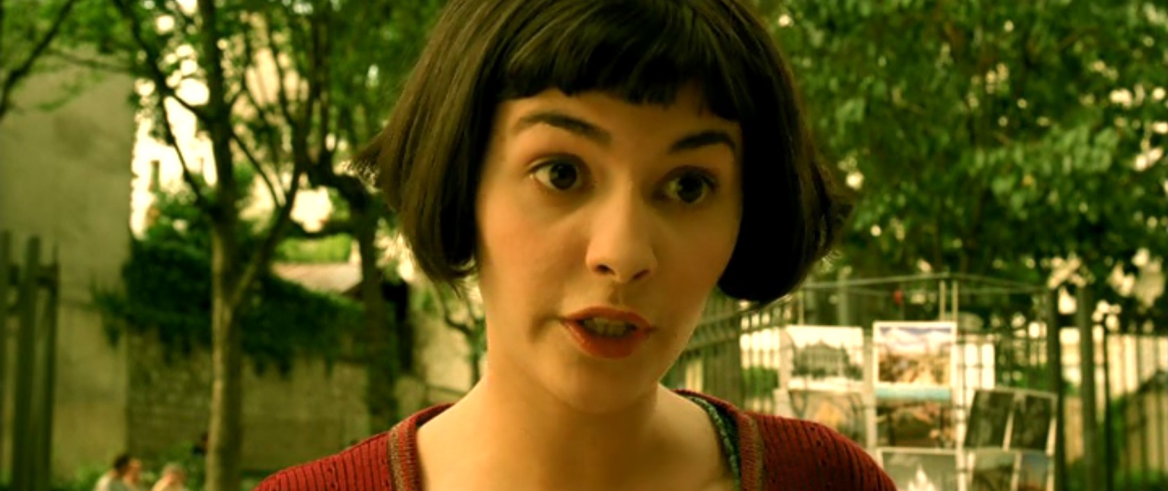 — Какое горе! Принцесса Диана была так молода и красива!
— Будь она старой и страшной — было бы не так плохо?..