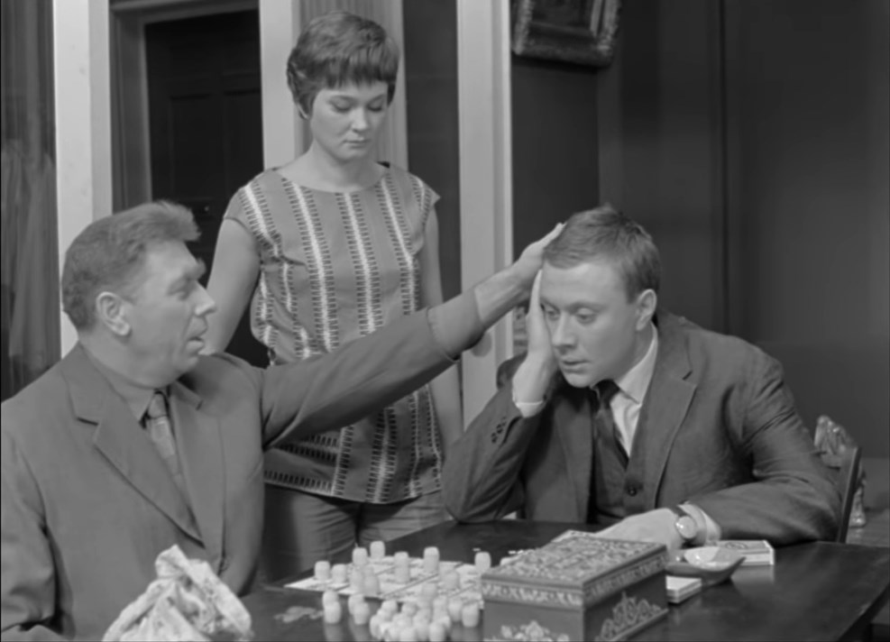 Тебя посодют, а ты не воруй.