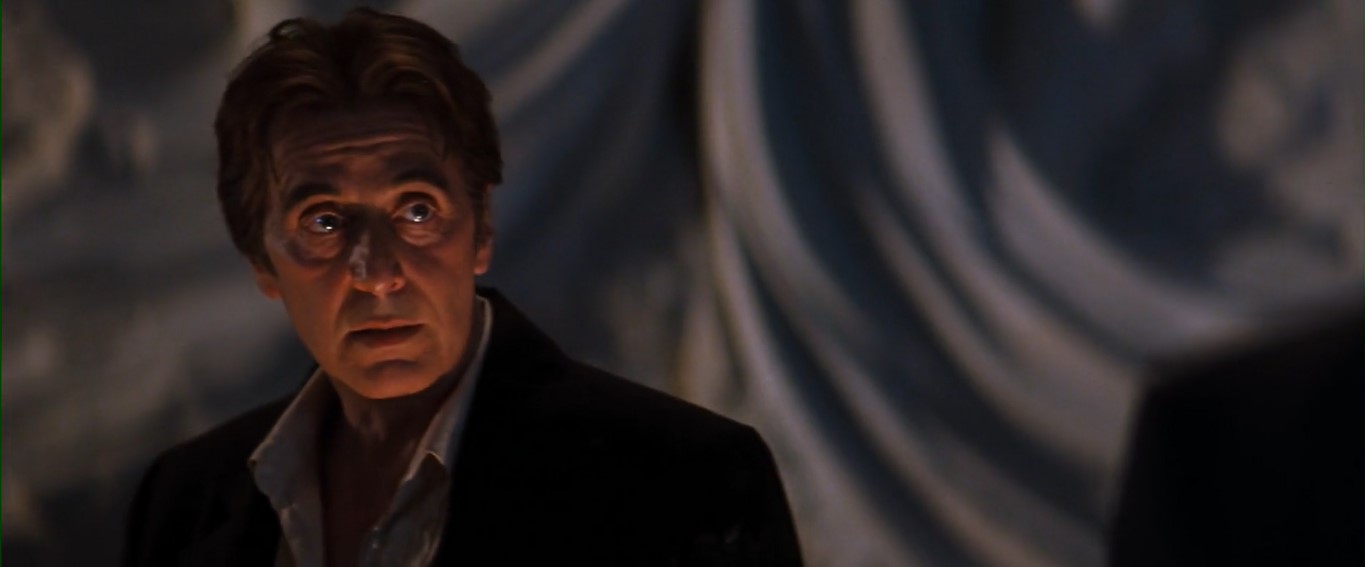 Определенно, тщеславие – мой самый любимый из грехов. Он так фундаментален, самолюбие – это естественный наркотик.