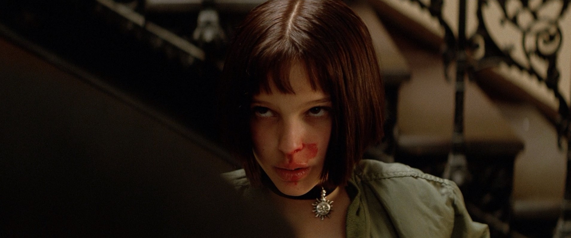 Матильда Ландо Леон Монтана — А жизнь — всегда такое дерьмо, или только в детстве?
— Всегда.