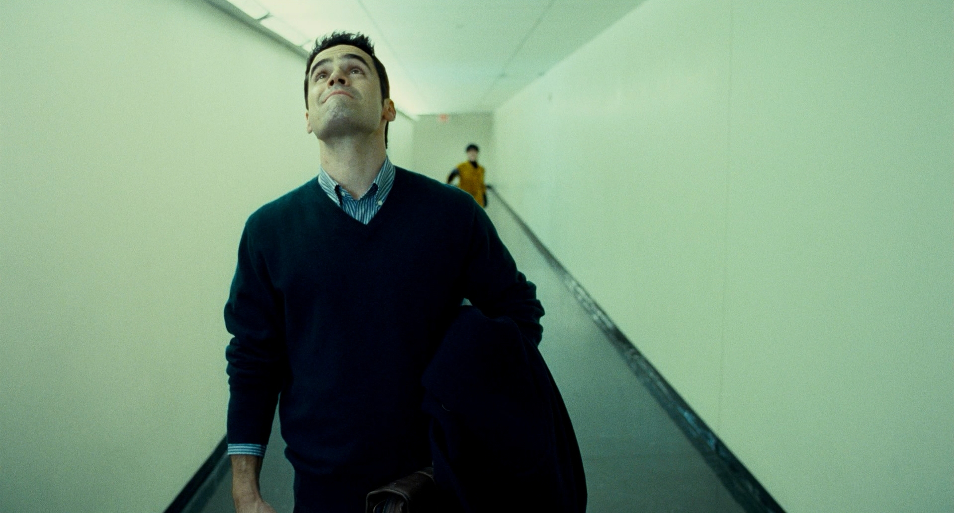 Чарли Белов Иногда ты завязываешь отношения, а иногда отношения связывают тебя.