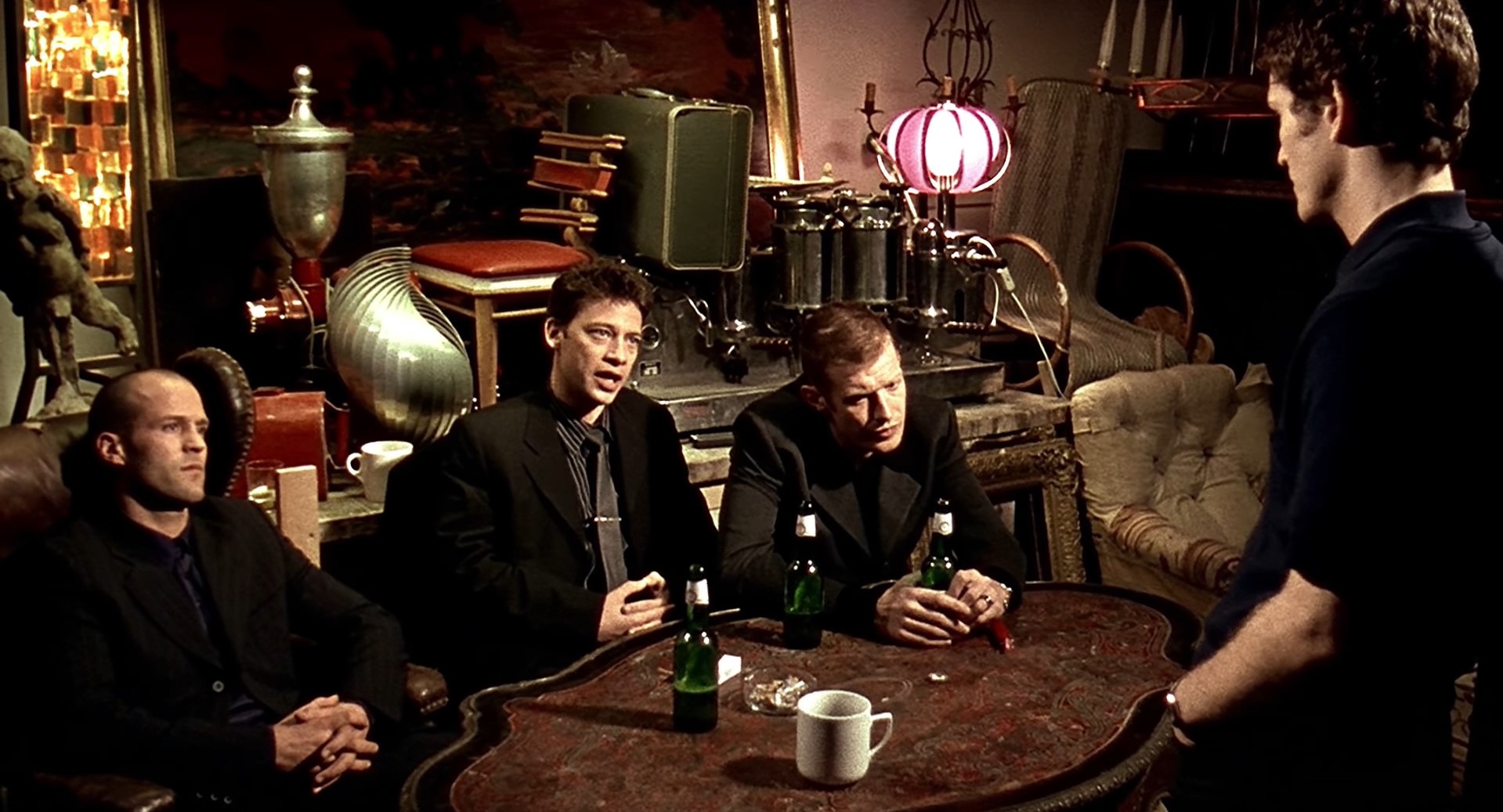 У них же, мать их, пушки, а в них же, мать их, пули.