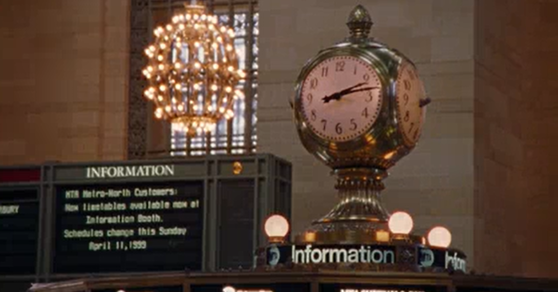 Кэрри Брэдшоу После разрыва определенные улицы, места, даже время становятся запрещенными! Город превращается в пустынное поле битвы, заполненное минами воспоминаний. Надо внимательно смотреть, куда наступаешь, иначе тебя разорвет на куски... (После расставания с любимым определенные места, улицы и даже время дня вызывают ассоциации. Город превращается в поле боя, нашпигованное невидимыми минами. Нужно ступать очень осторожно, иначе тебя разнесет на куски.)