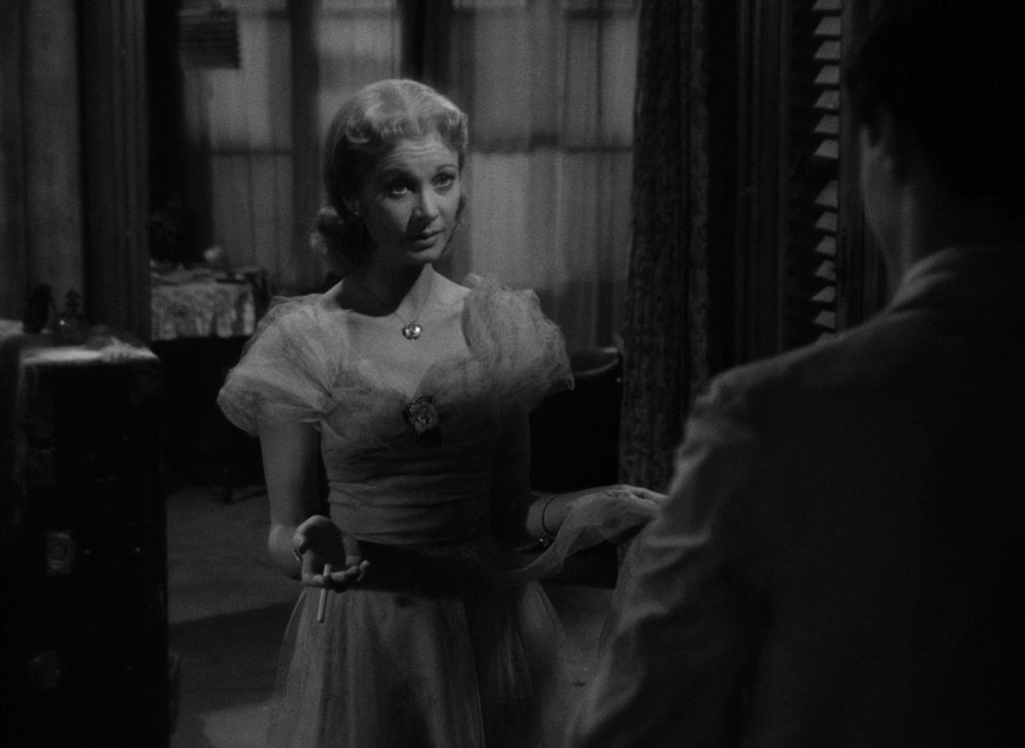 Разве вы не любите эти долгие дождливые дни в Новом Орлеане? Когда час — это не час, а всего лишь кусочек бесконечности, упавший в наши руки...и кто знает, что с этим надо делать?