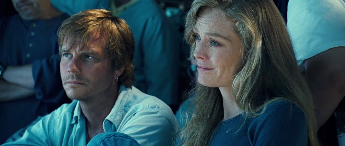 Сердце женщины — как глубокий океан, полный тайн...