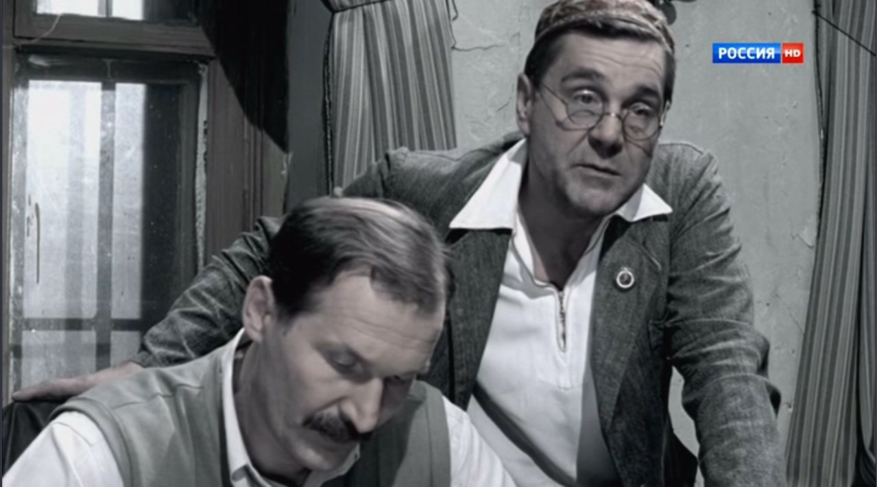 Фима Полужид Ты не гони мне, Сеня, не гони. Здесь Уголовный розыск, а не баня. Нема ни голых, ни дурных.