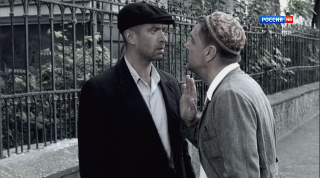 — Давид Гоцман, иди кидайся головой в навоз! Я вас не знаю. Мне неинтересно ходить с вами по одной Одессе.
— Фима, ты говоришь обидно.