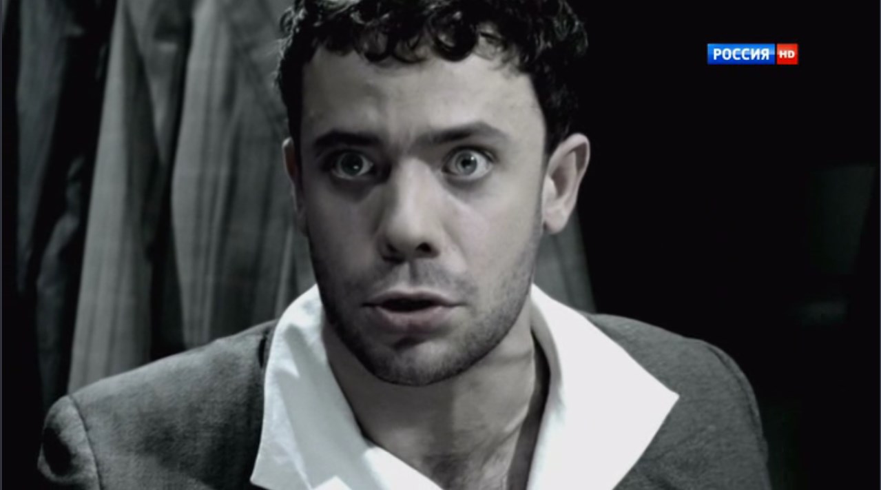 Давид Маркович Гоцман Саня Сам-Не-Знаю — Давид Маркович, это ж не по-джентльмэнски! Это ж честный куш!
— Шо деньги, Саня? Деньги — мусор. Тебе вышак маячит!