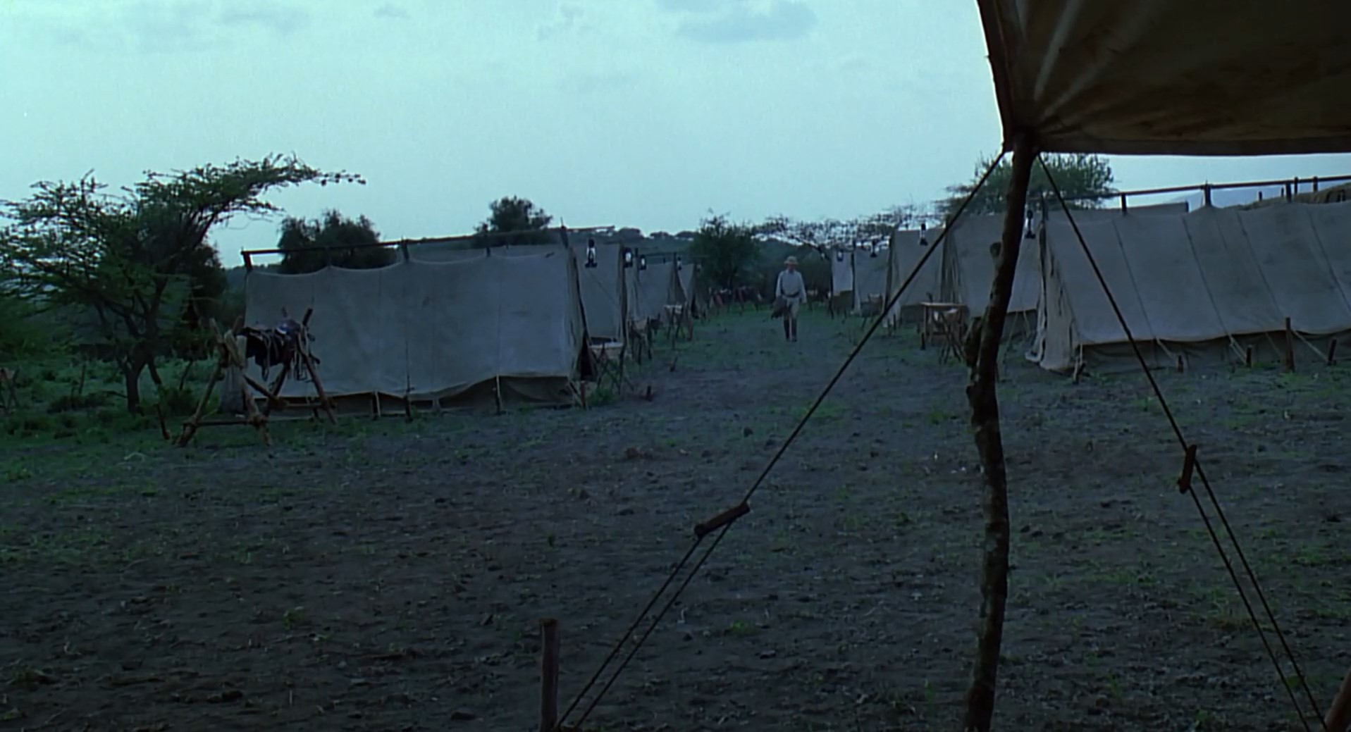 Карен Бликсен Земля для того и задумана круглой, чтобы мы не могли заглянуть слишком далеко вперед.