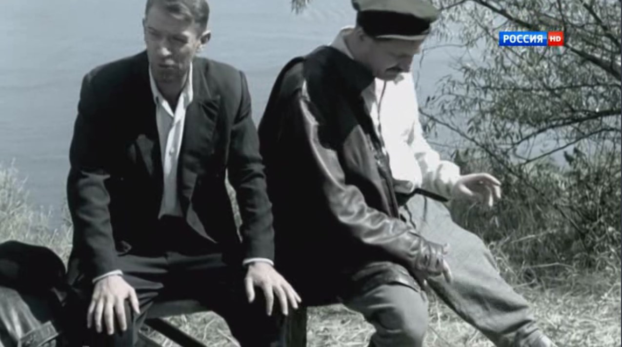 Давид Маркович Гоцман Доктор прописал мне спокойствие для сердца, и я буду спокоен. Значит или ты мне сейчас скажешь, что случилось, или я гэпну тебя в морду со всей моей любовью.