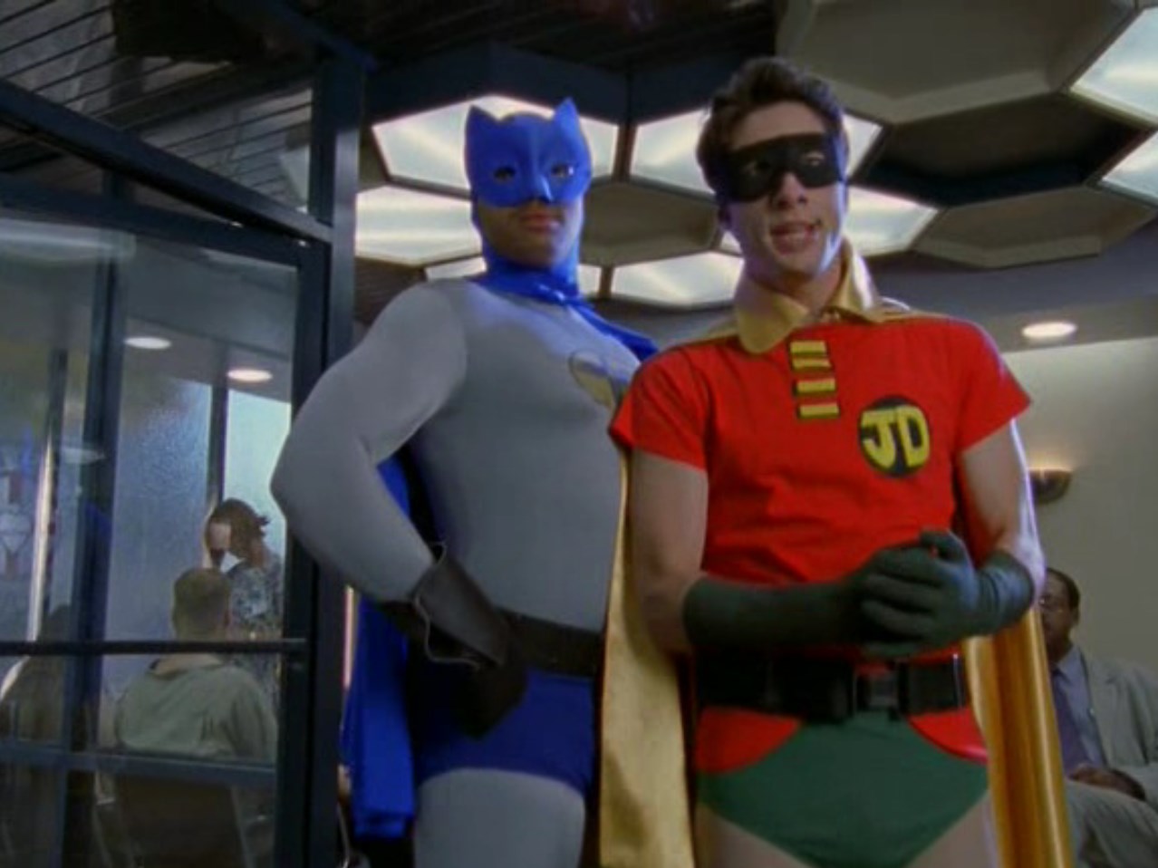 — А! Вот наши Бэтмен и Робин!
— [мысленно] Чёртовы комплексы! Насколько же низка моя самооценка, если даже в собственных фантазиях я лишь помощник главного героя?!