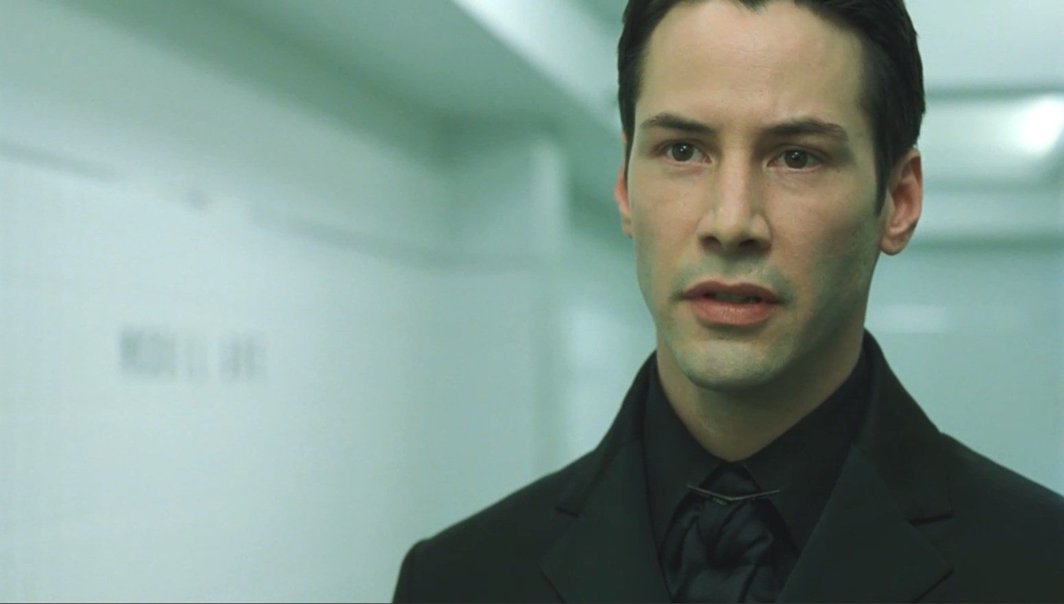 Рама-Кандра — Машинам неведомы эмоции.
— Любовь — не эмоция. Любовь для нас — это связь двух субъектов... Кажется, вы тоже влюблены. На что вы пойдете, чтобы не разрушить связь с тем, кого любите?
— На всё.
— В таком случае вы тут оказались по той же причине, что привела и меня.