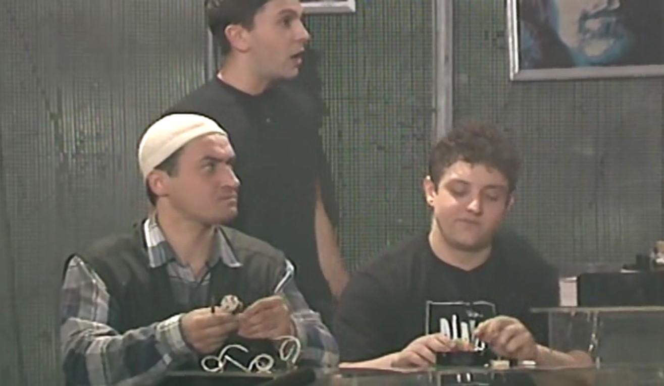 Миша... а вот ты зря Сашку остановил! Он ведь прав. Мы здесь все за тебя. Но Саша — он за тебя-за тебя! Он затебее, чем мы все, этот Саша.