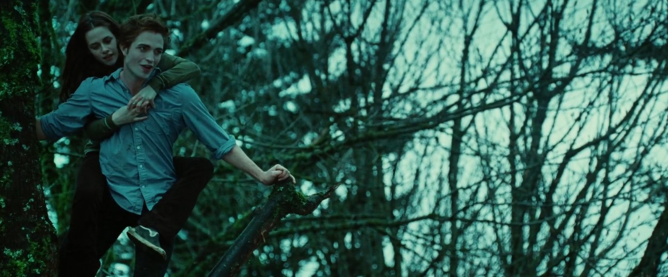 — Ты мне веришь?
— В теории!