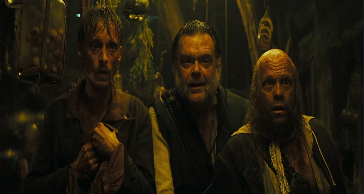 — Вы слыхали о Дэйви Джонсе, да? Морская косточка! Славная душа! Но как-то наткнулся на камень преткновения всех мужчин.
— Что это за камень?
— И правда... Что это?
— Море!
— Алгебра!
— Дихотомия добра и зла!
— Бабы.