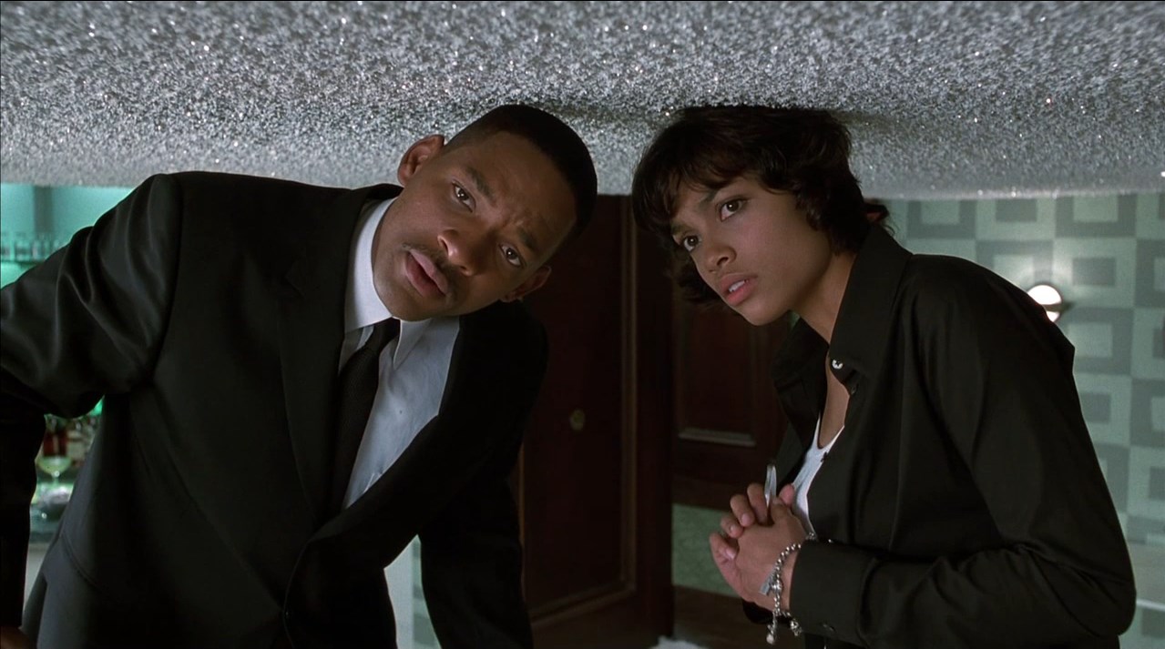 — И берегись Нибла.
— А кто из них Нибл?
— Эмм... Кто из вас Нибл?
— Yo mama!
— Вот, это Нибл.