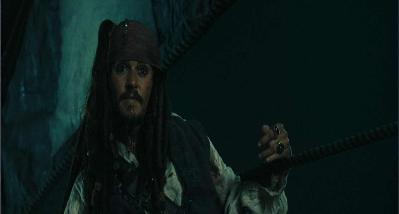 Сам придумал или вместе с трупами?