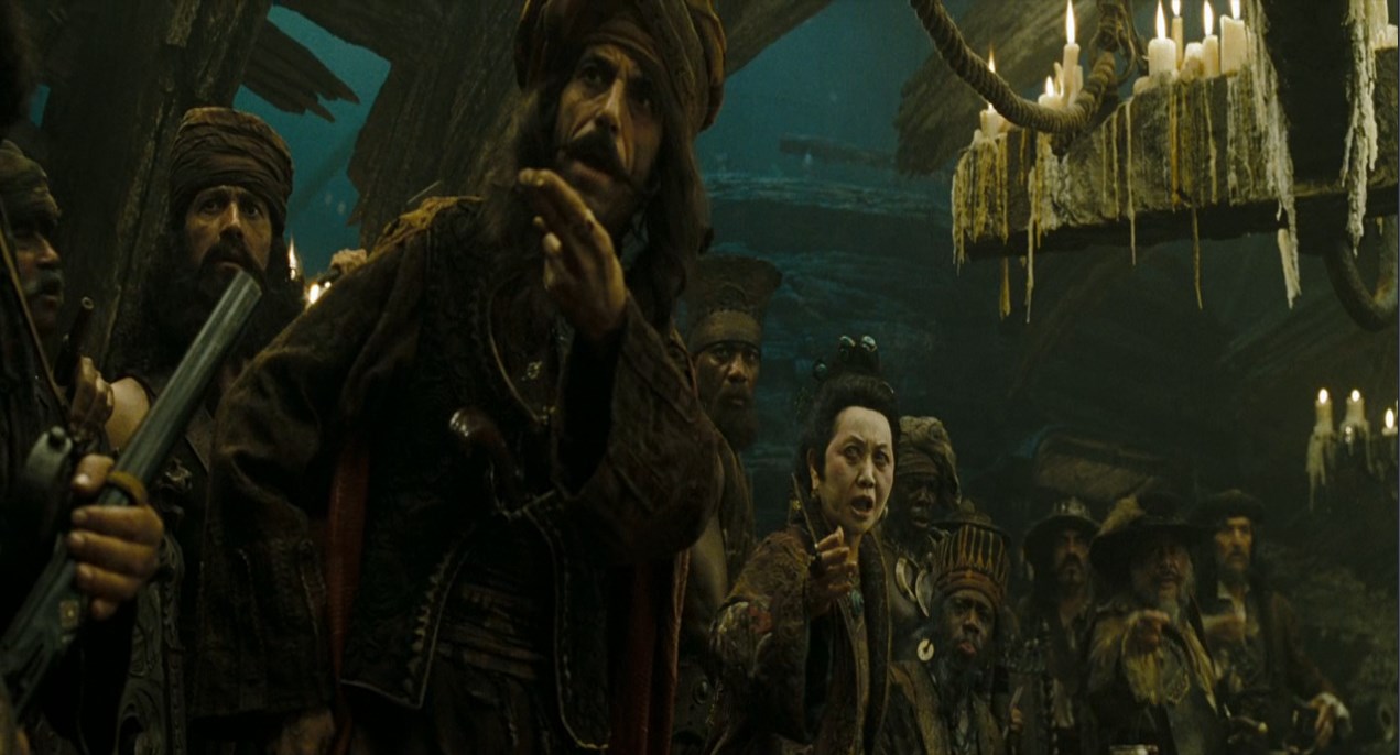 — Застрелить!
— Вырвать язык ему!
— Застрелить! Вырвать и застрелить язык! И сбрить хлипкую бородёнку!