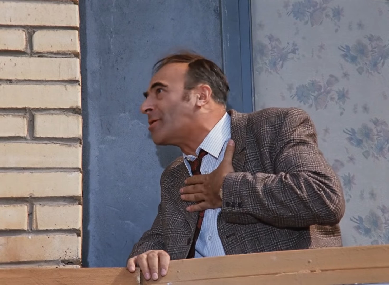 Это же всё же, всё же, что нажито непосильным трудом, всё погибло!