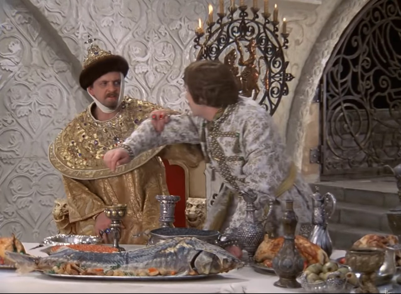 — Минуточку! За чей счёт этот банкет? Кто оплачивать будет?
— Во всяком случае, не мы!