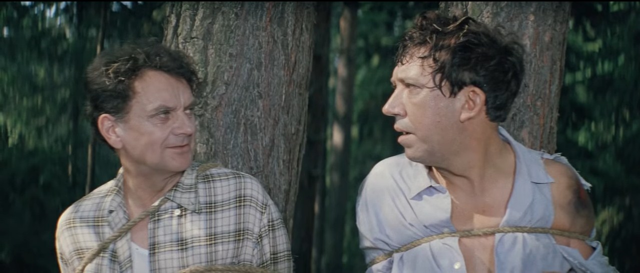 Как говорил один мой знакомый — покойник — я слишком много знал!