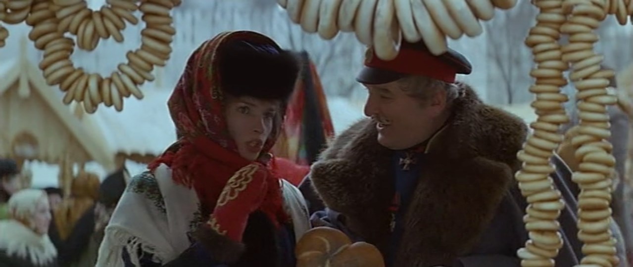 Маленький бублик — это сушка.