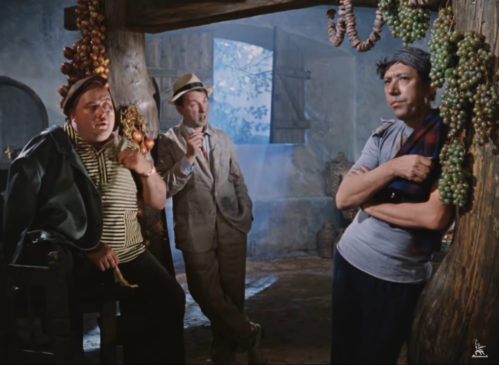 — Это, как его, волюнтаризм!
— В моем доме не выражаться.
— А чего я сказал?