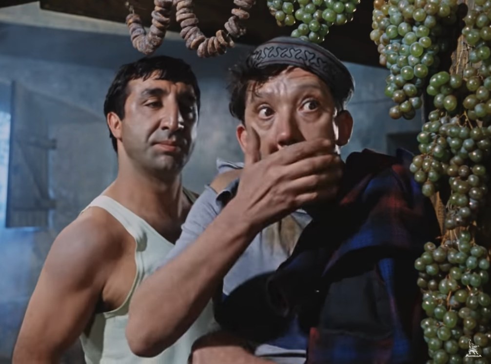 — Это, как его, волюнтаризм!
— В моем доме не выражаться.
— А чего я сказал?