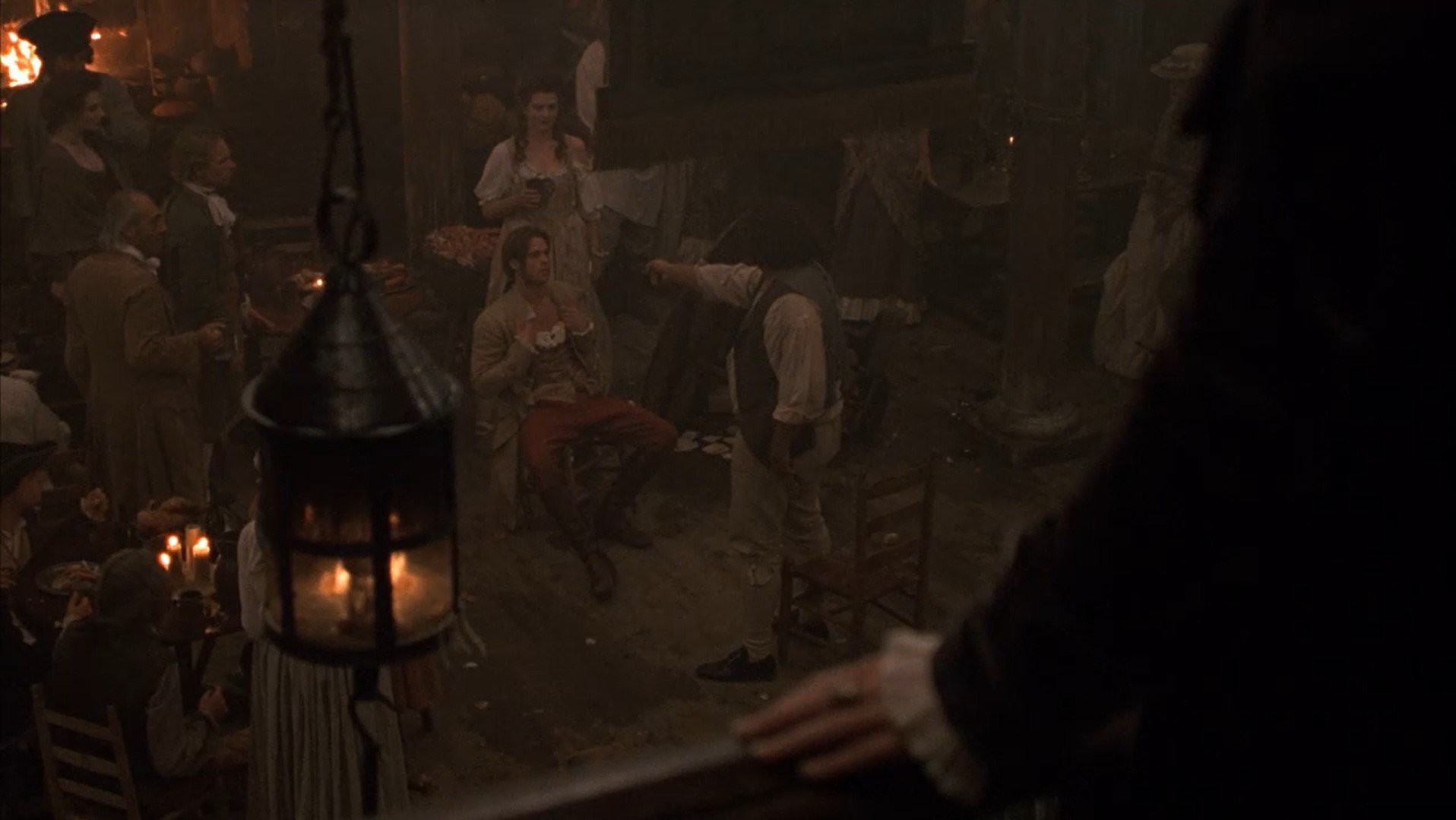 Я искал смерти... Теперь я понимаю это. Я звал ее как избавление от боли, причиняемой жизнью.