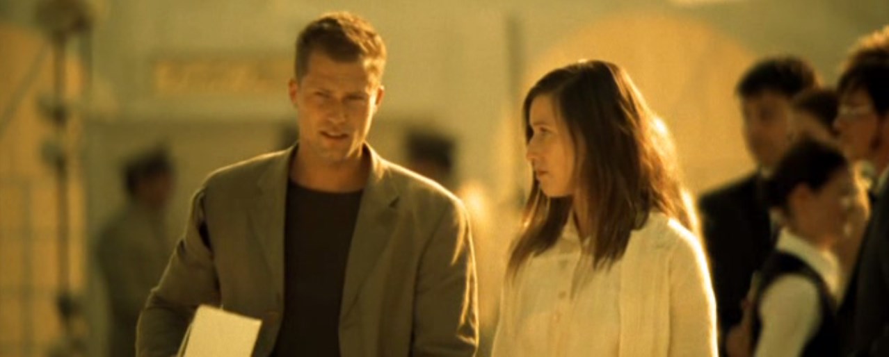 Мы недавно сошли с ума, но я ужасно рада быть с тобой...