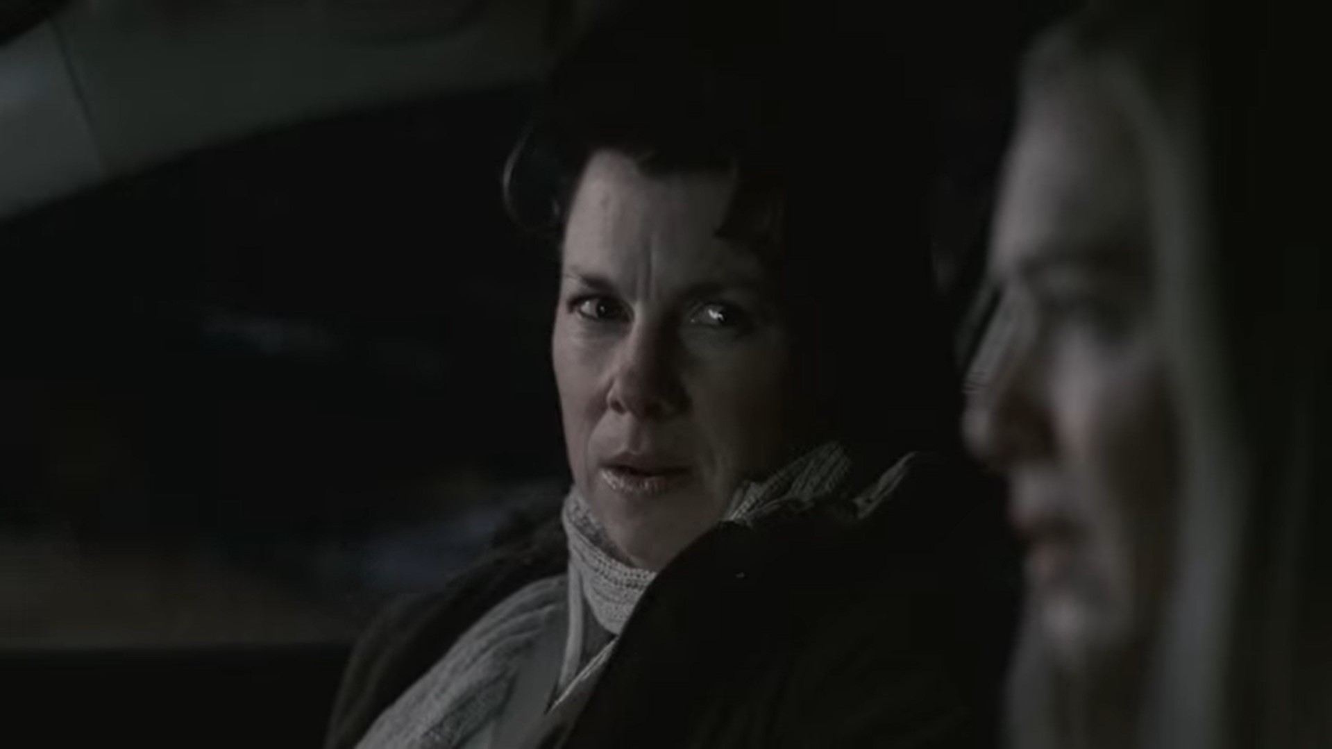 — А можно задать личный вопрос?
— А какие вы задавали?
— Вы нашли Иисуса?
— Я не знала, что он потерялся.