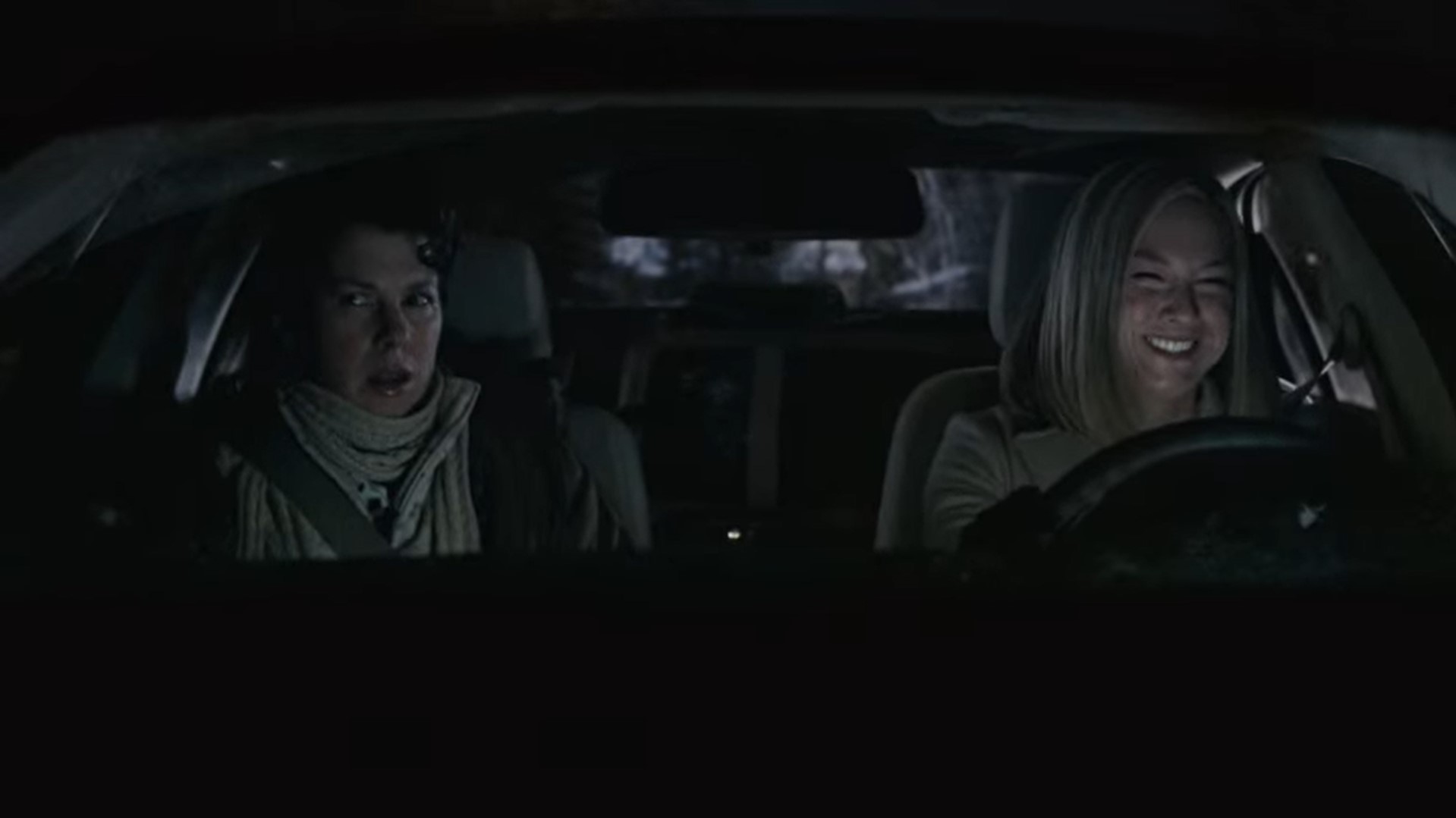 — А можно задать личный вопрос?
— А какие вы задавали?
— Вы нашли Иисуса?
— Я не знала, что он потерялся.