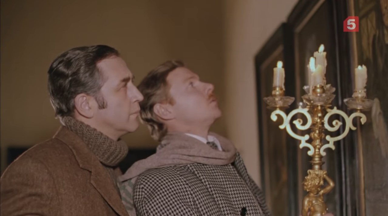 Вот как начнешь изучать фамильные портреты, так и уверуешь в переселение душ.