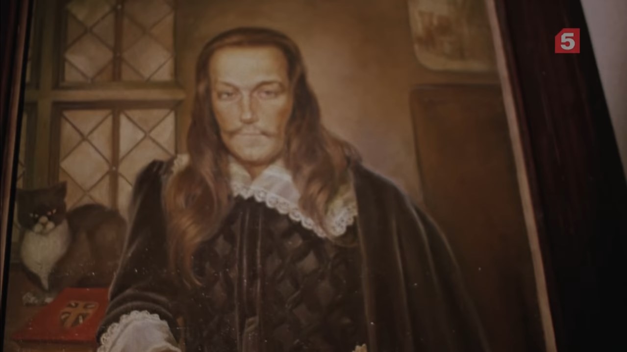 Вот как начнешь изучать фамильные портреты, так и уверуешь в переселение душ.