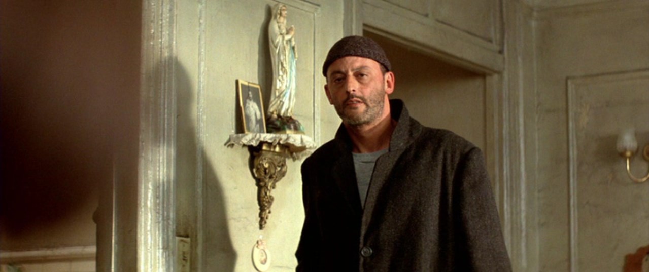 — Тебе нужно повзрослеть!
— Я уже повзрослела, теперь просто старею.