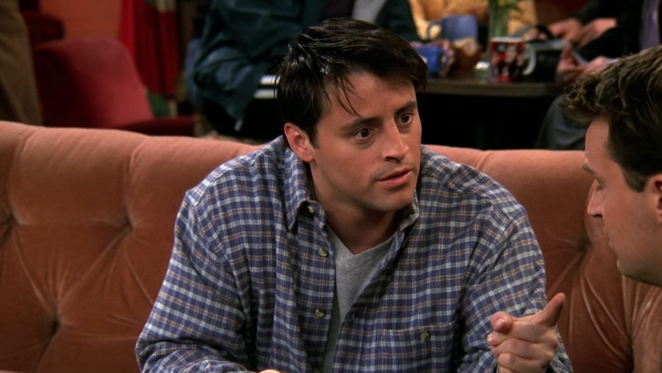 Джоуи «Джо» Триббиани Чендлер Бинг — Надо сделать что-то грандиозное!
— Я знаю! Можно забраться на Эверест!
— Я сказал грандиозное, а не глупое.