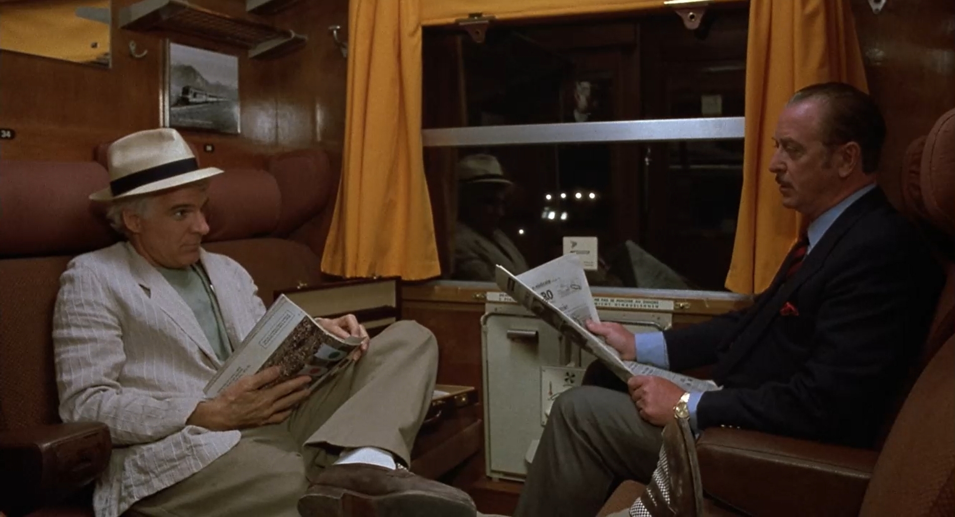 — Знаете, я невольно услышал ваш разговор за столом. Сочувствую вам и вашей бабушке.
— А? О! Сочувствуете? Ну и зря.
— Вы же сказали — она хворает?
— Лучший способ выставить дамочку на угощение.