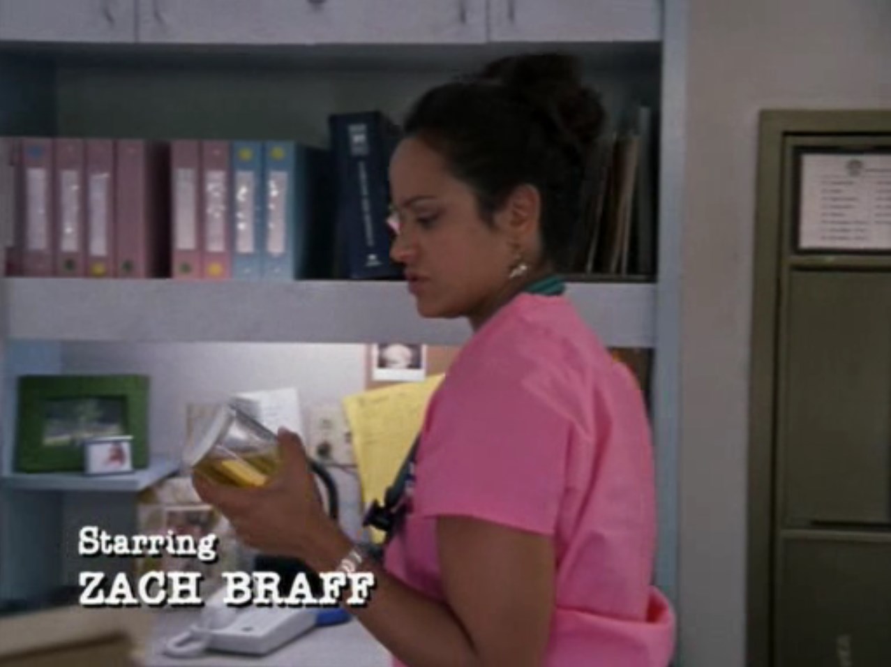 — Кто оставил здесь анализ мочи?
— Видимо, у тебя появился тайный поклонник.