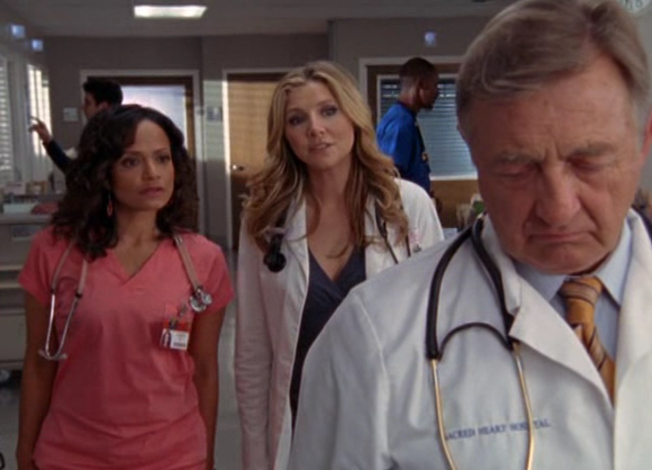 Доктор Джон «Джей Ди (J.D.)» Дориан Я подумал, насколько сложное у мужчин эго. Из-за него нам постоянно нужно убеждаться в том, что мы сильные и нас боятся. Из-за него мы так боимся просить помощи и вместо этого молча надеемся, что кто-то догадается сам.