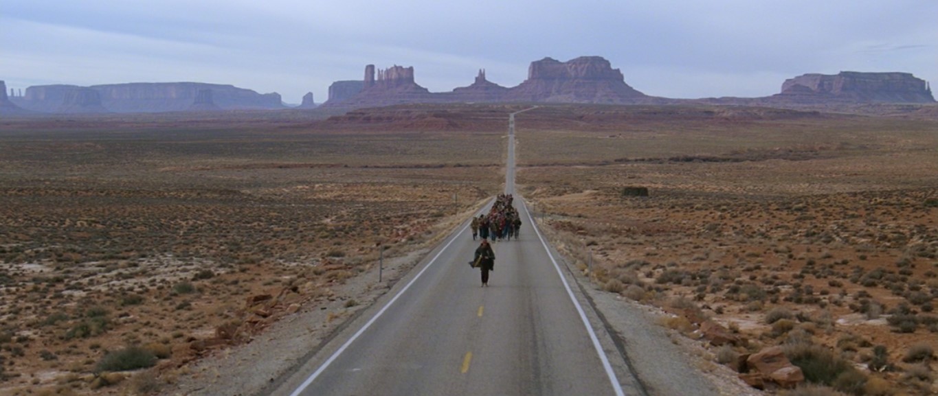 Моя мама всегда говорила: «Чтобы идти в будущее, надо избавиться от прошлого».