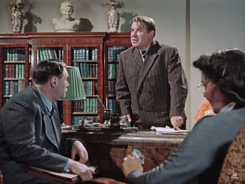 Я и сам шутить не люблю, и людям не дам.