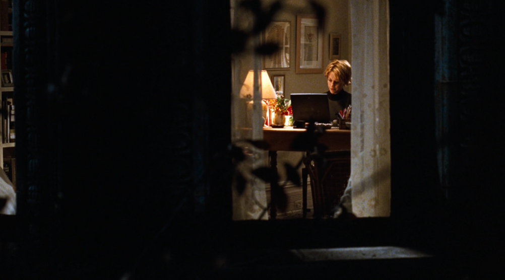 Иногда я задумываюсь о своей жизни. Моя жизнь ценна для меня, но она скромная. Я думаю, почему я делаю то, что делаю. Потому что мне это нравится или потому что у меня нет отваги на что-то другое? То, что я вижу вокруг напоминает мне о прочитанных книгах, а разве должно быть наоборот? Мне нужен ответ. Я так хочу избавиться от этого проклятого вопроса, послав его в никуда, в космос.