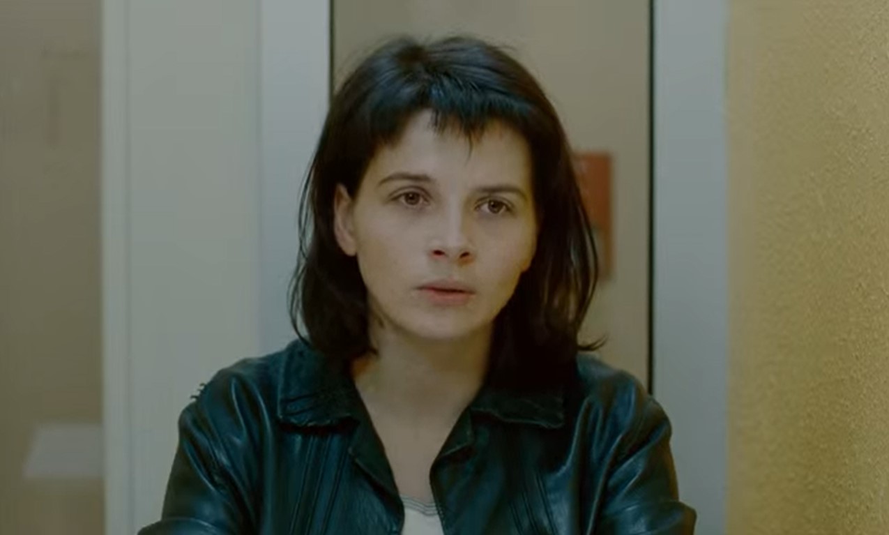 Людей, которых мы ночью видим во сне, надо утром звать. Жизнь была бы проще.