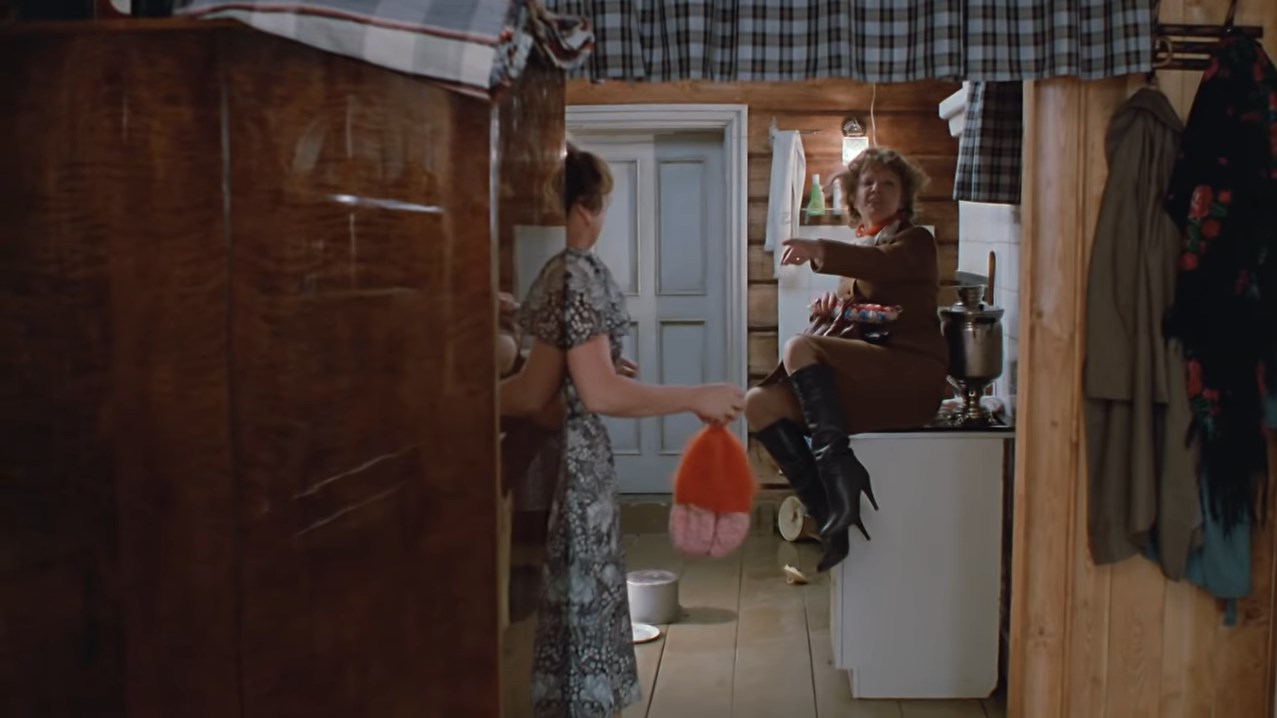 Девушки, уймите вашу мать!