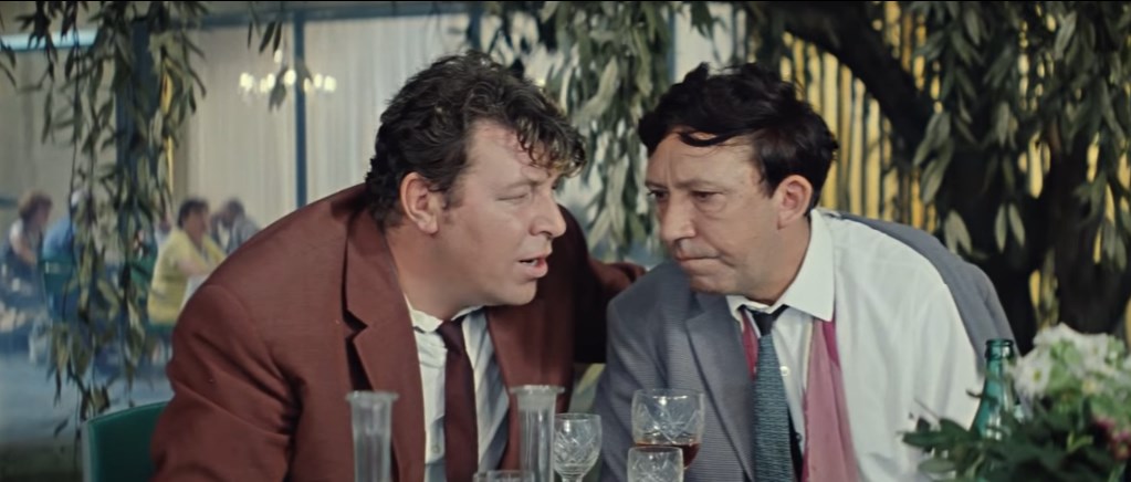 Ты зачем усы сбрил, дурик?